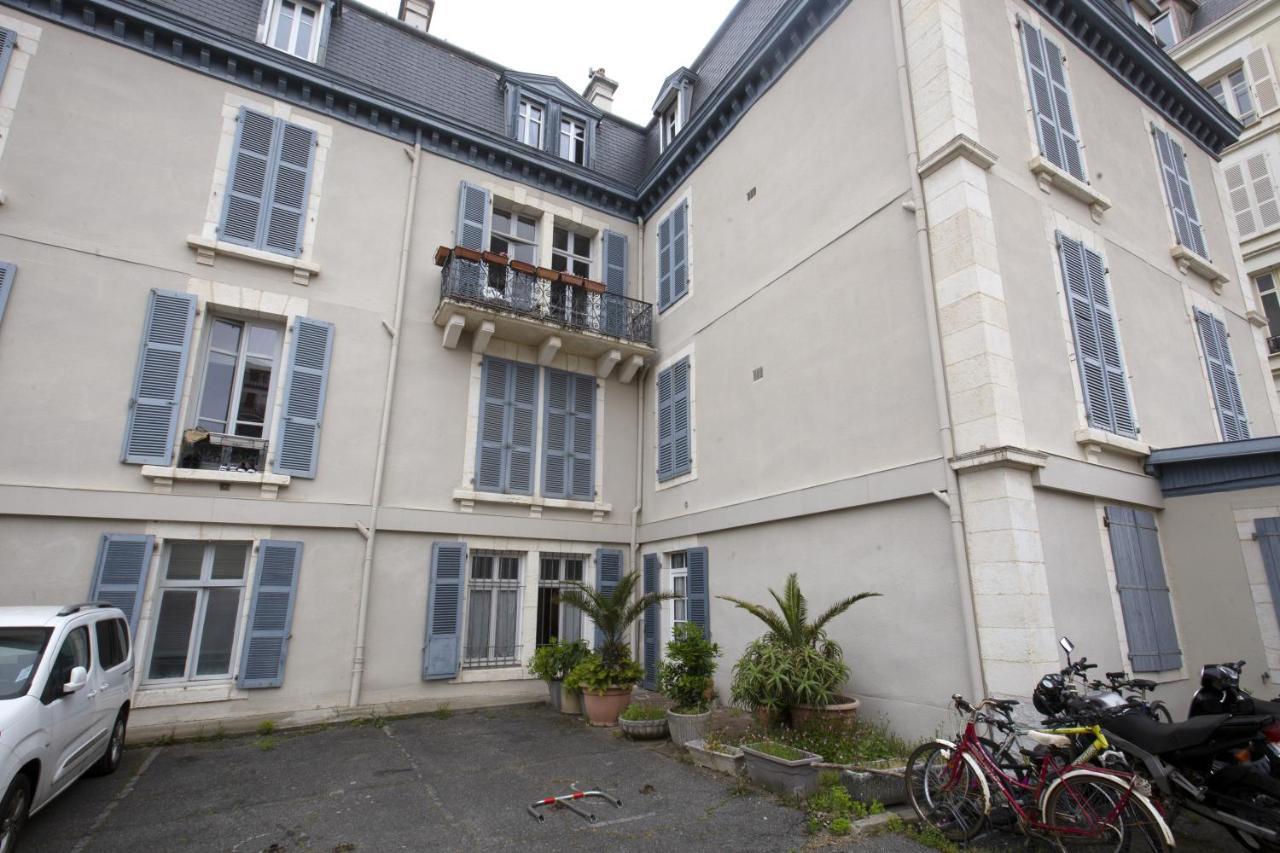 Welkeys - Reine Nathalie Apartment Biarritz Exteriör bild