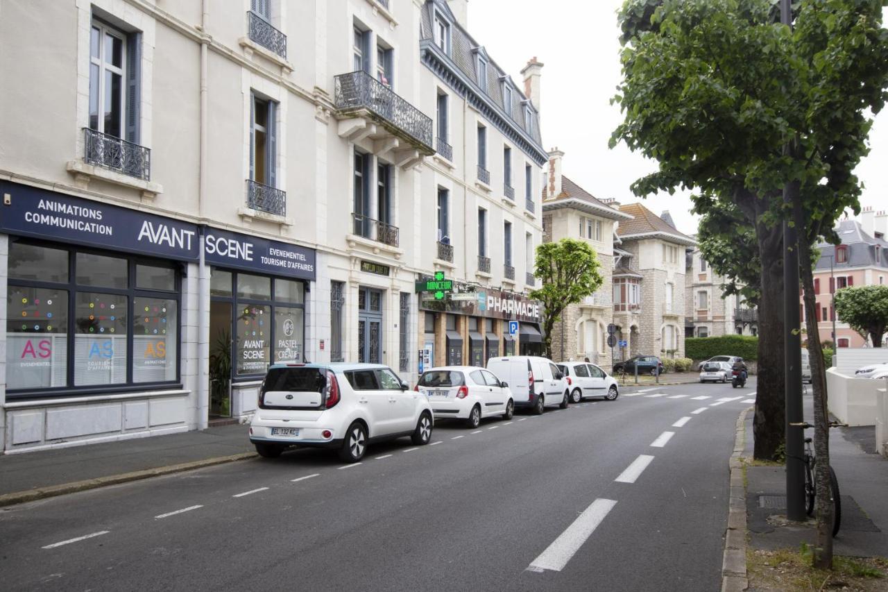 Welkeys - Reine Nathalie Apartment Biarritz Exteriör bild